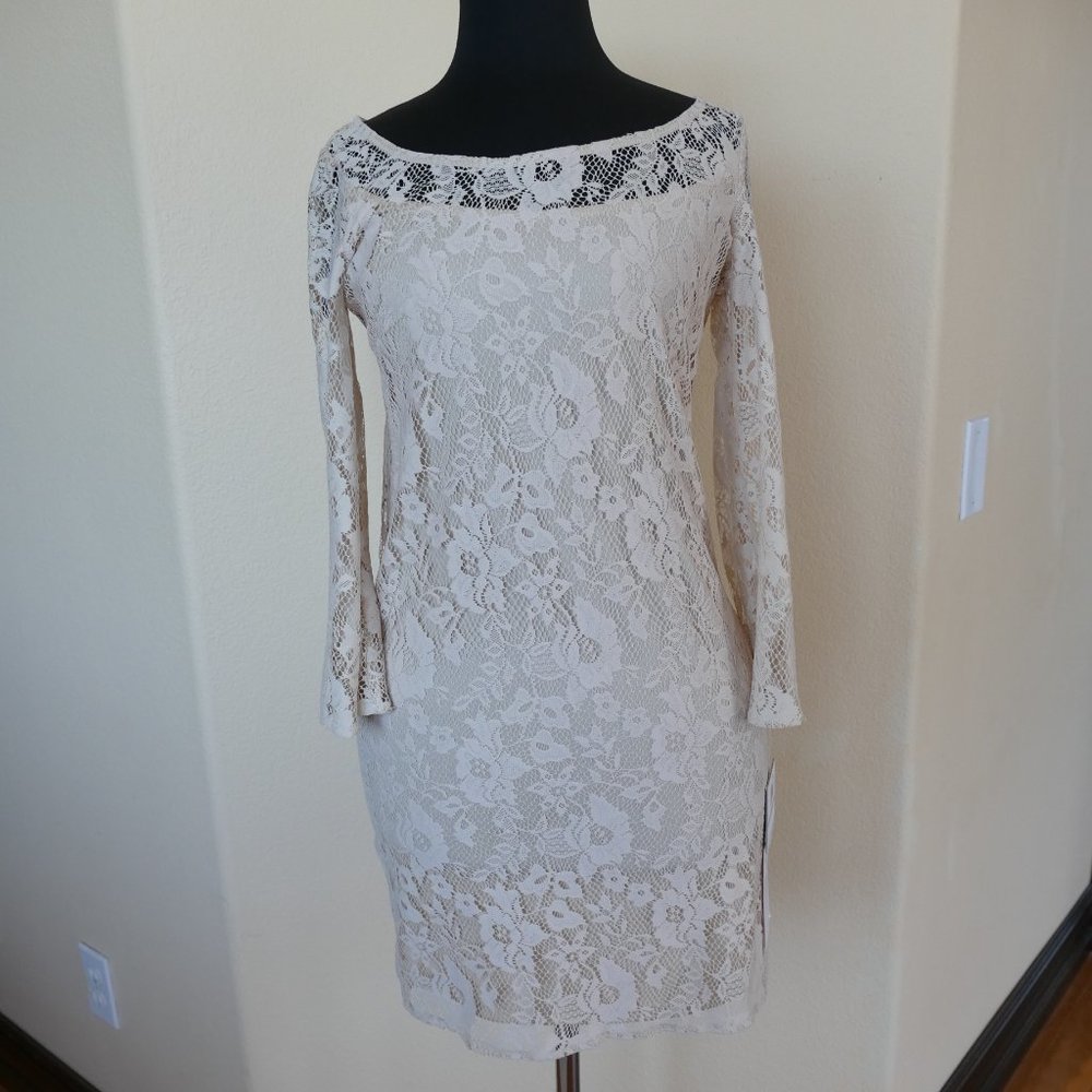 NEW Muse Beige Lace Dress- Size 0